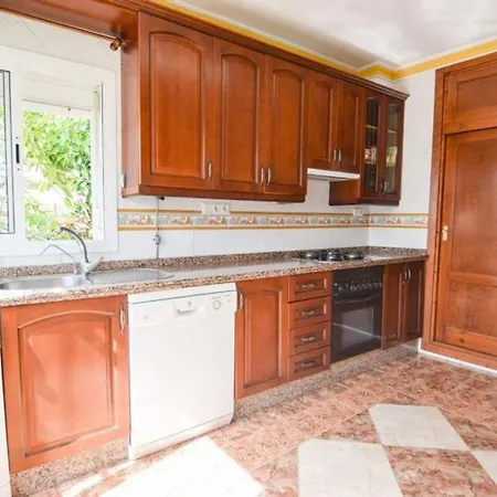 - Casa Vivi 10 Дом отдыха Нерха